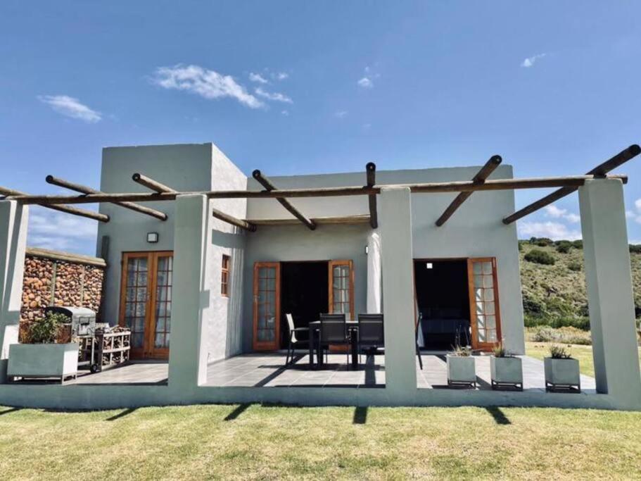 Heron Cottage - Living The Breede Malgas エクステリア 写真