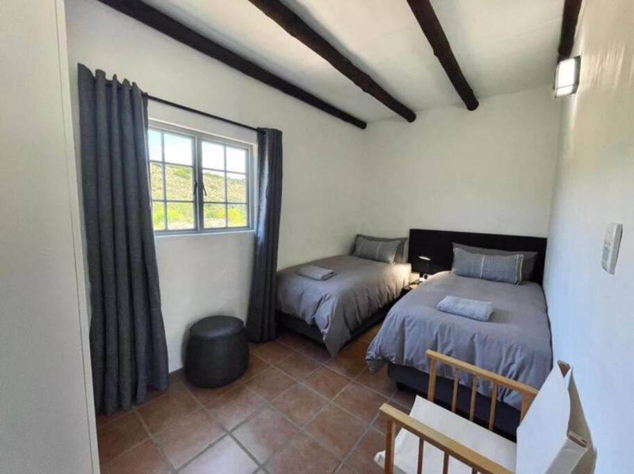 Heron Cottage - Living The Breede Malgas エクステリア 写真