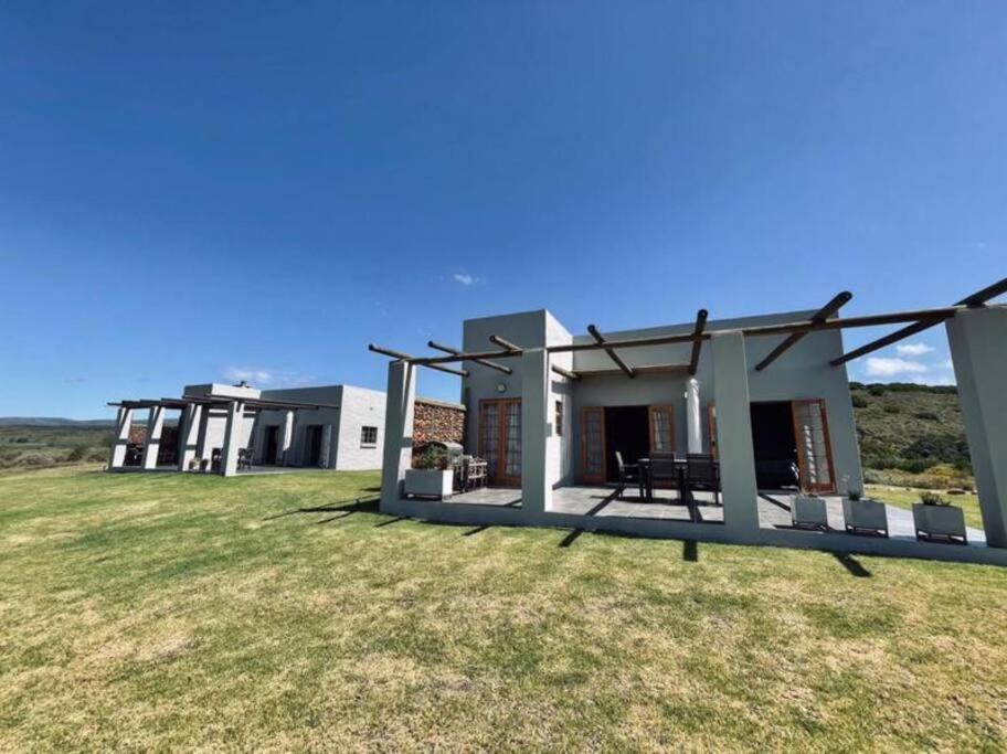 Heron Cottage - Living The Breede Malgas エクステリア 写真